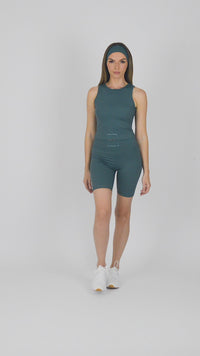 Serenita Shorts 8" (Teal Green)